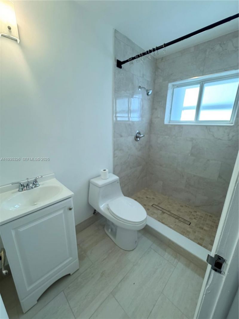 775 NW 177th Ter, Unit -, Miami Gardens, FL 33169 Photo