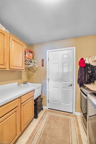 10017 Majestic Ave, Fort Myers, FL 33913 Photo