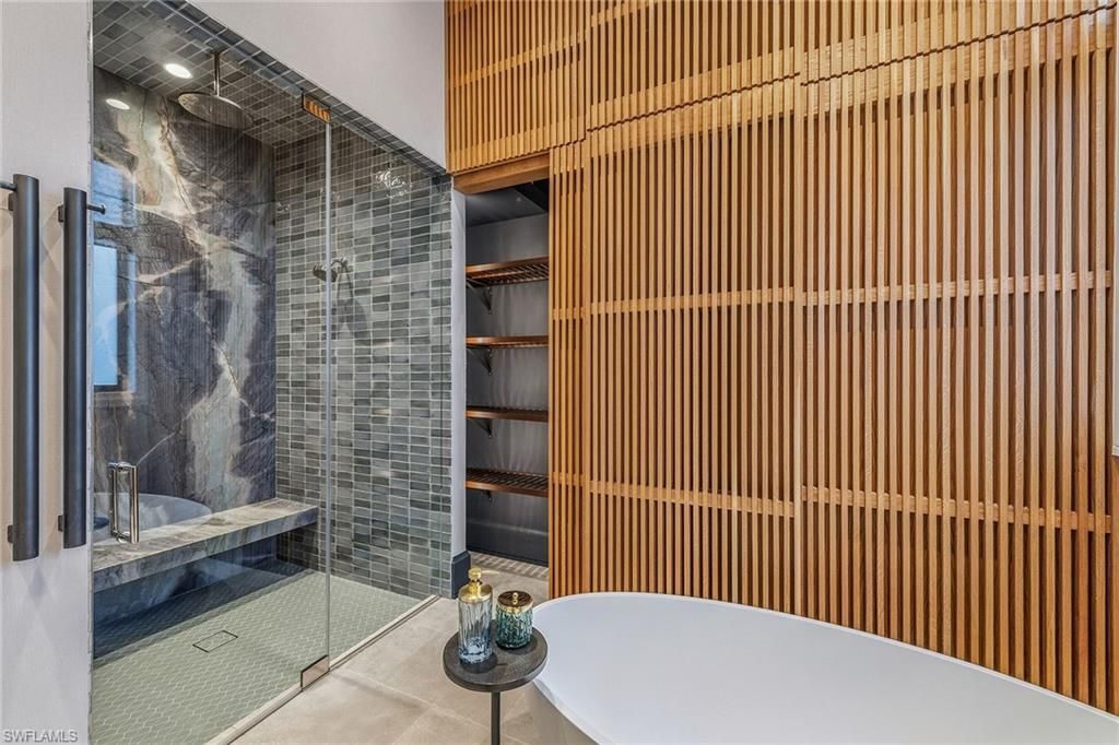 2243 Residence Cir, Naples, FL 34105 Photo