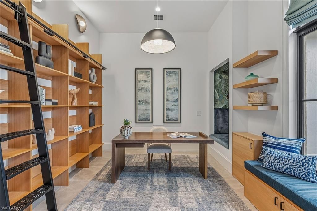 2243 Residence Cir, Naples, FL 34105 Photo