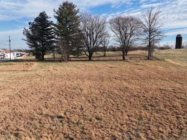 531 Ferguson Hill Rd, Lafayette, TN 37083