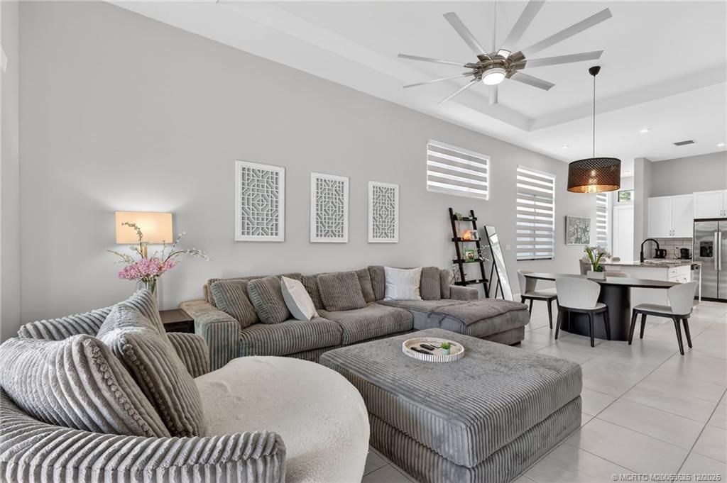 180 SE Via Bisento, Port Saint Lucie, FL 34952 Photo