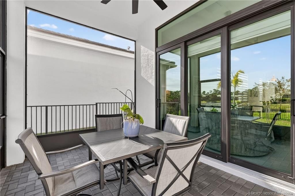 180 SE Via Bisento, Port Saint Lucie, FL 34952 Photo