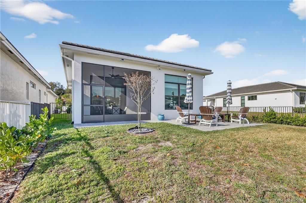 180 SE Via Bisento, Port Saint Lucie, FL 34952 Photo