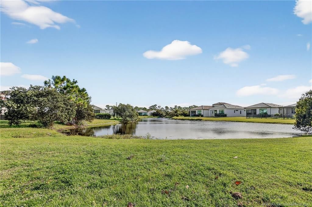 180 SE Via Bisento, Port Saint Lucie, FL 34952 Photo