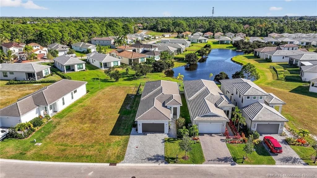 180 SE Via Bisento, Port Saint Lucie, FL 34952 Photo