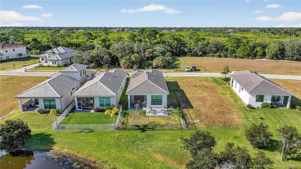 180 SE Via Bisento, Port Saint Lucie, FL 34952 Photo