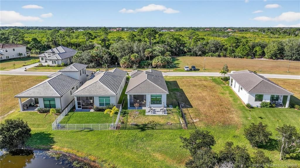 180 SE Via Bisento, Port Saint Lucie, FL 34952 Photo