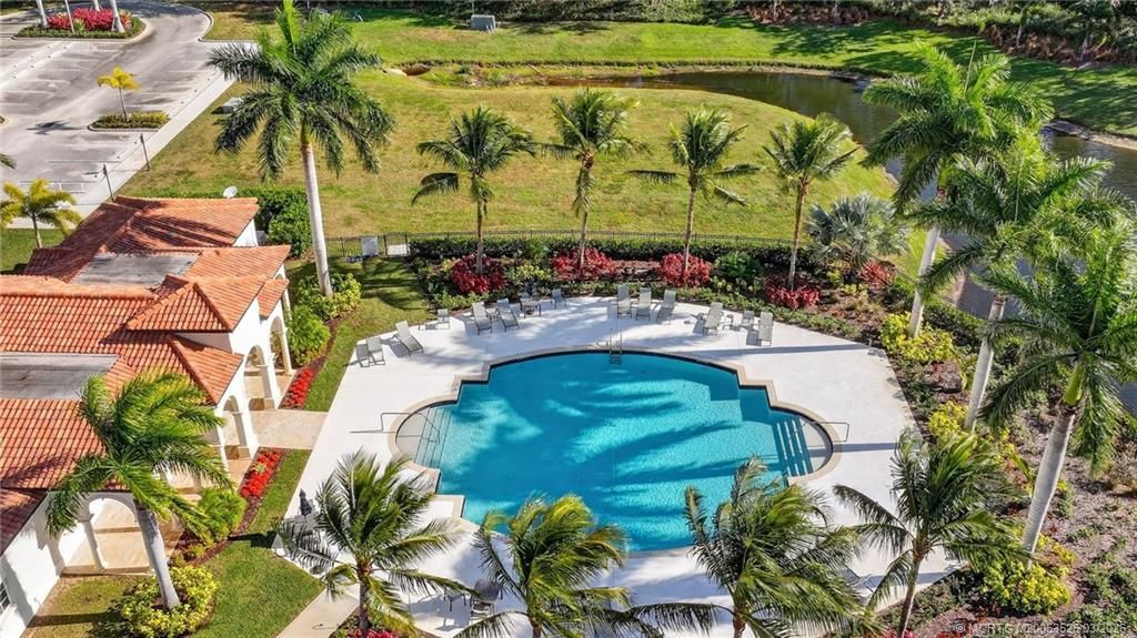 180 SE Via Bisento, Port Saint Lucie, FL 34952 Photo