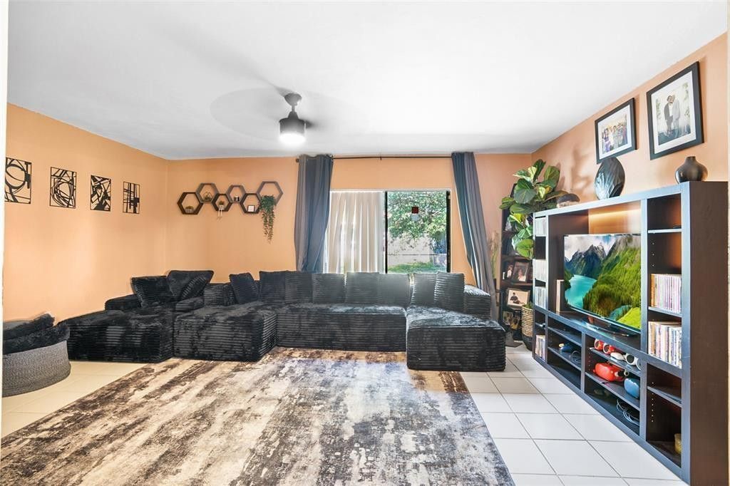 20239 NW 33rd Ct, Miami Gardens, FL 33056 Photo