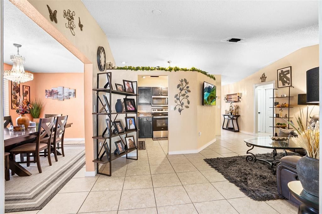 20239 NW 33rd Ct, Miami Gardens, FL 33056 Photo