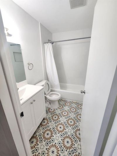 330 Southwind Drive, Unit 4, North Palm Beach, FL 33408 Photo