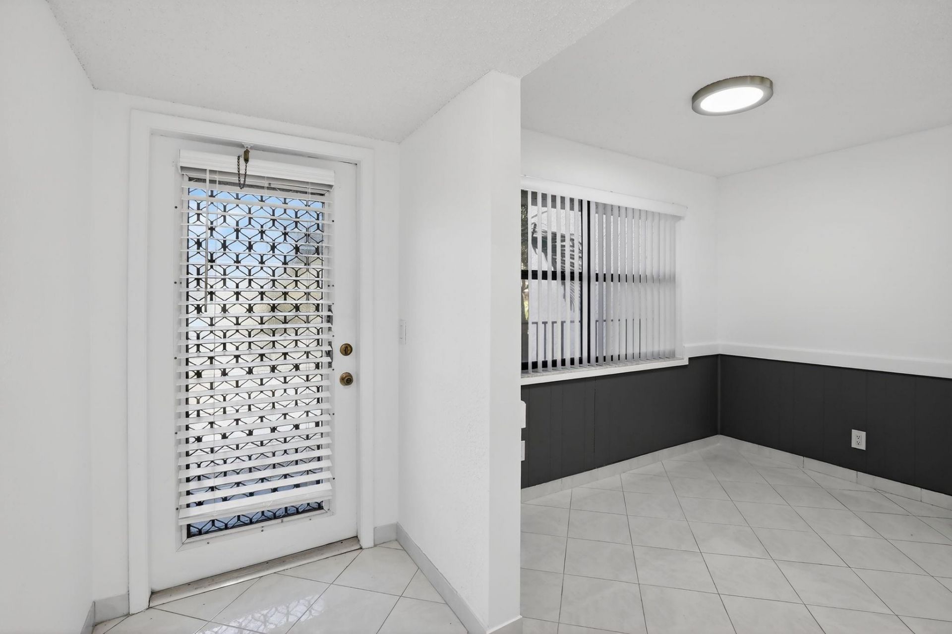 2606 NW 104th Ave, Unit 202, Sunrise, FL 33322 Photo