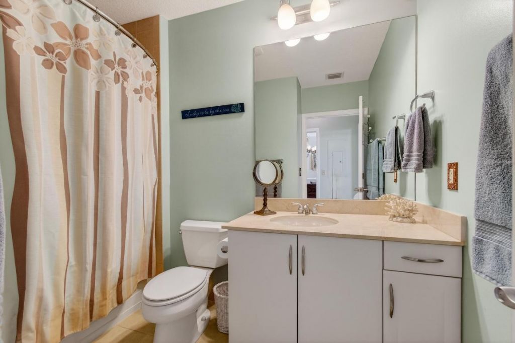 511 Lucerne Avenue, Unit 612, Lake Worth Beach, FL 33460 Photo