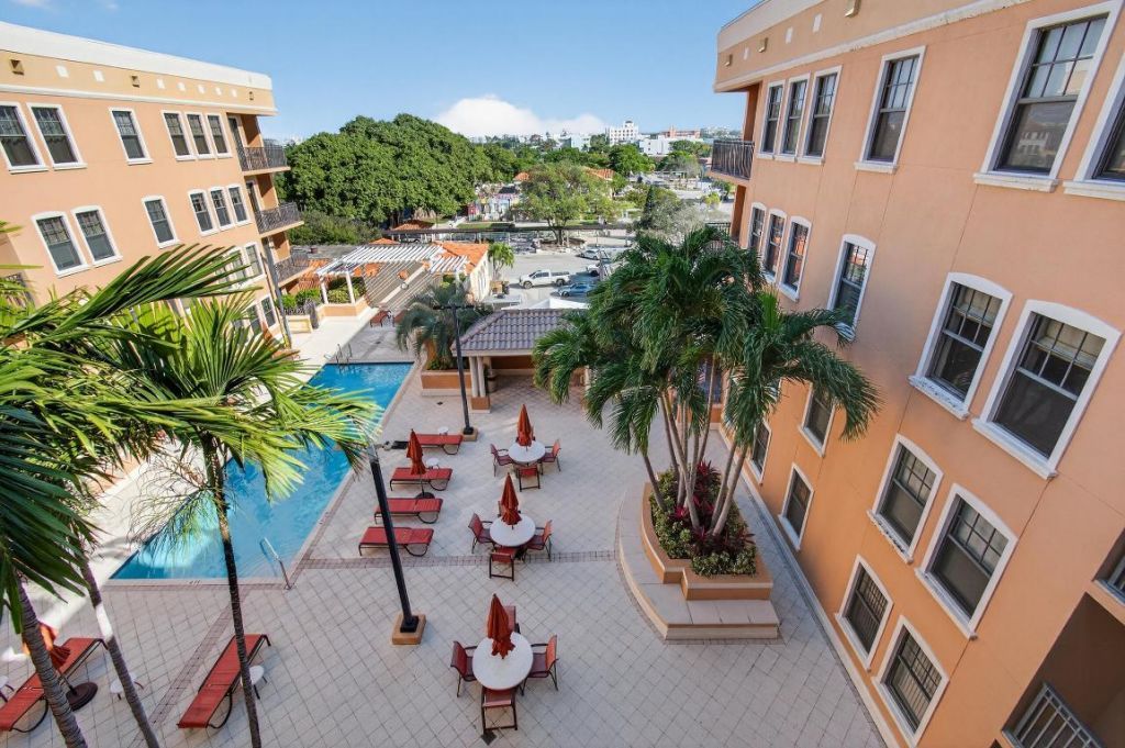 511 Lucerne Avenue, Unit 612, Lake Worth Beach, FL 33460 Photo