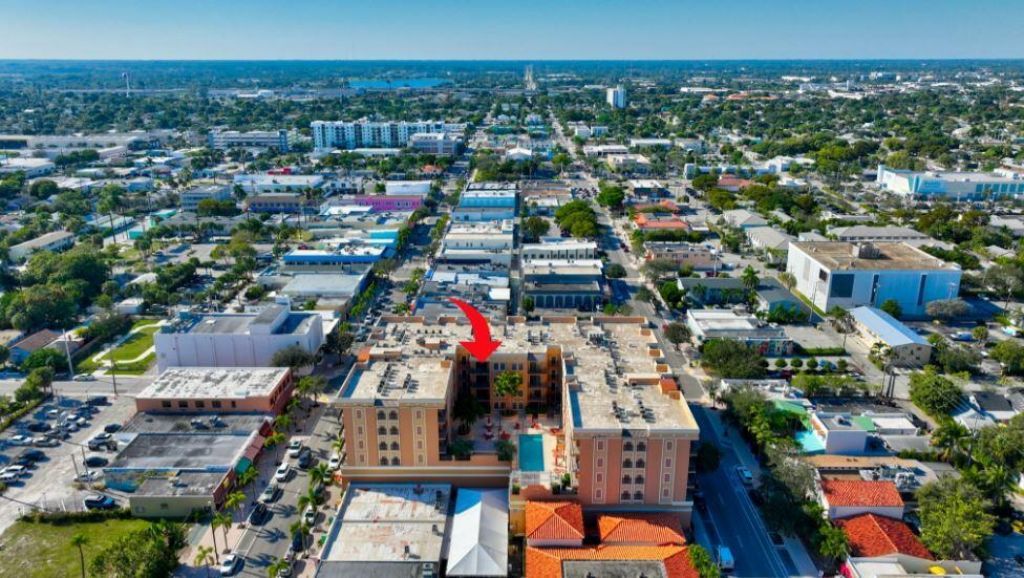 511 Lucerne Avenue, Unit 612, Lake Worth Beach, FL 33460 Photo