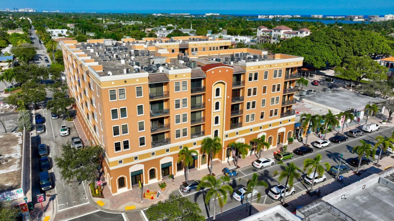 511 Lucerne Avenue, Unit 612, Lake Worth Beach, FL 33460 Photo