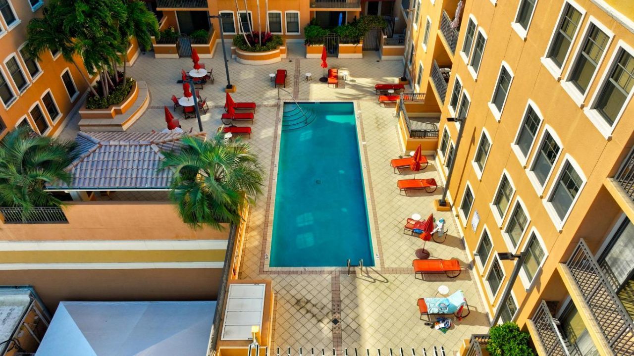 511 Lucerne Avenue, Unit 612, Lake Worth Beach, FL 33460 Photo