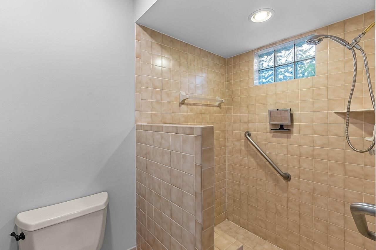 2431 SW Brookwood Lane, Palm City, FL 34990 Photo