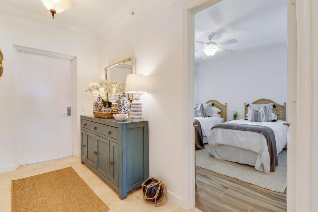 2640 Lake Shore Drive, Unit 1508, Riviera Beach, FL 33404 Photo