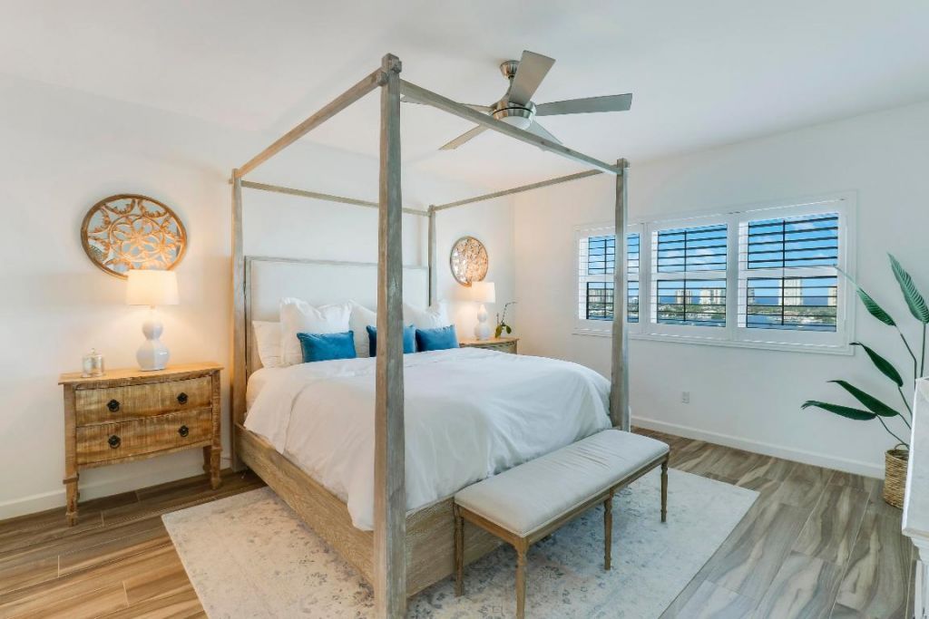 2640 Lake Shore Drive, Unit 1508, Riviera Beach, FL 33404 Photo