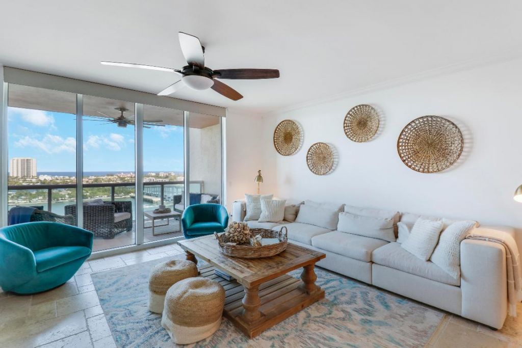 2640 Lake Shore Drive, Unit 1508, Riviera Beach, FL 33404 Photo