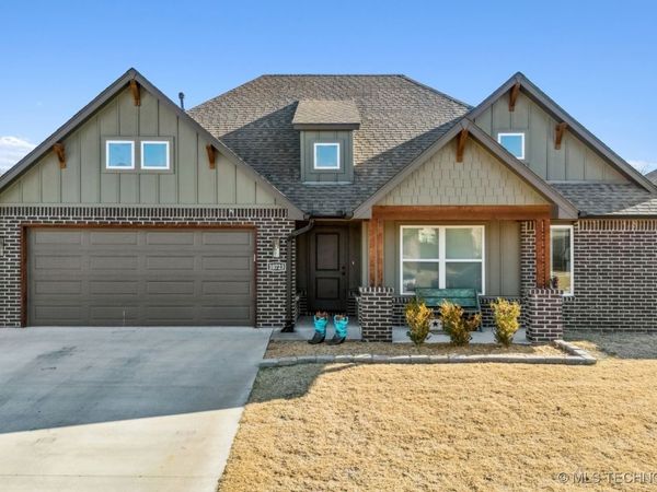 10723 S 280th East Avenue, Coweta, OK 74429
