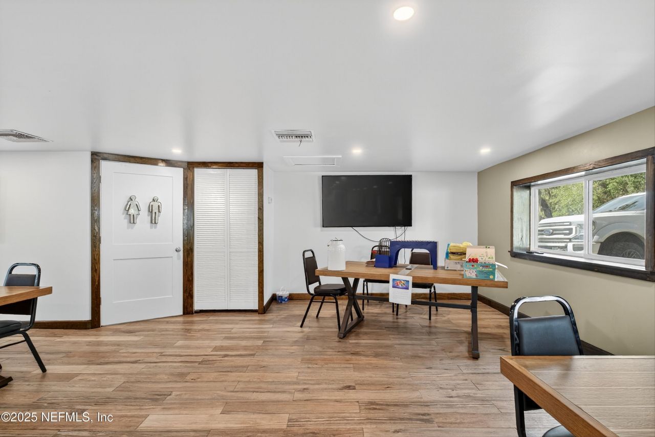 765 3rd Avenue, Welaka, FL 32189 Photo