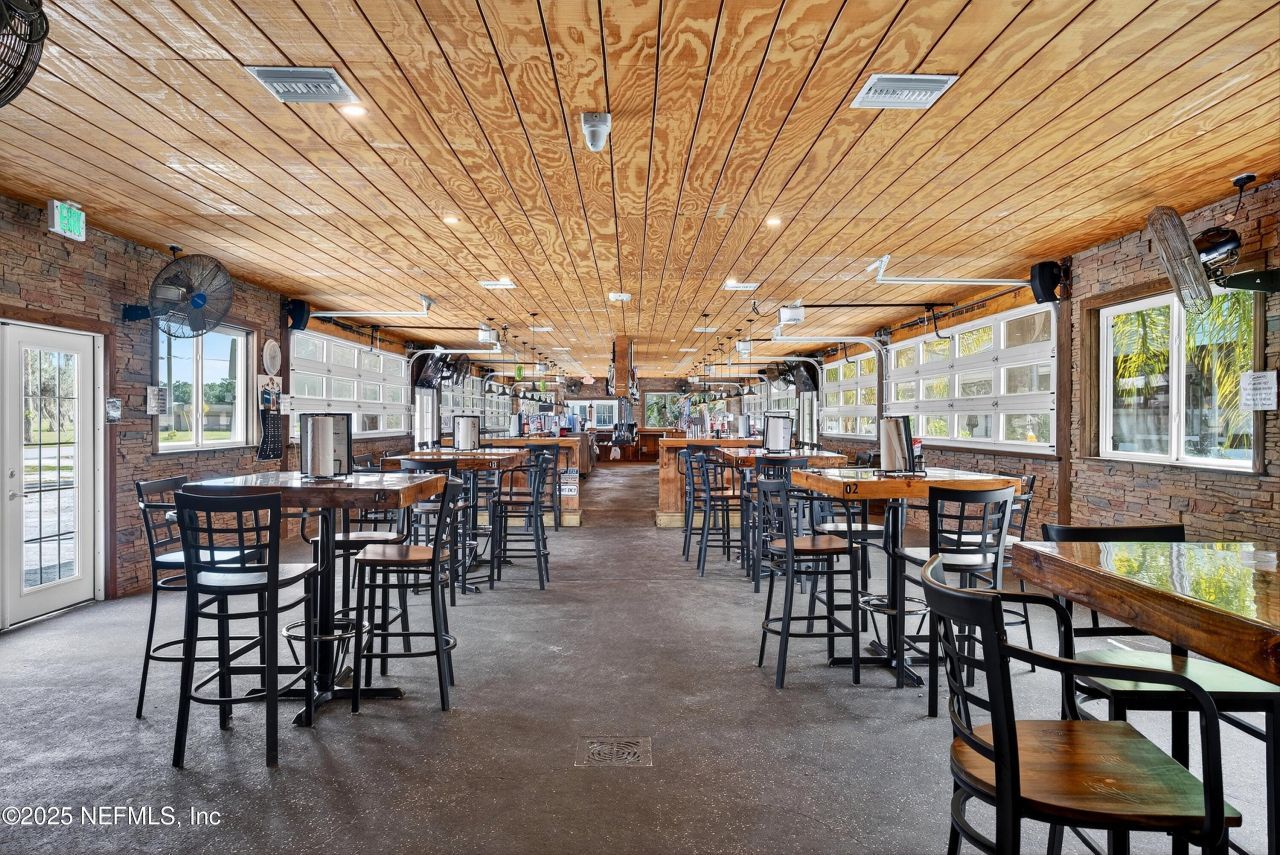 765 3rd Avenue, Welaka, FL 32189 Photo