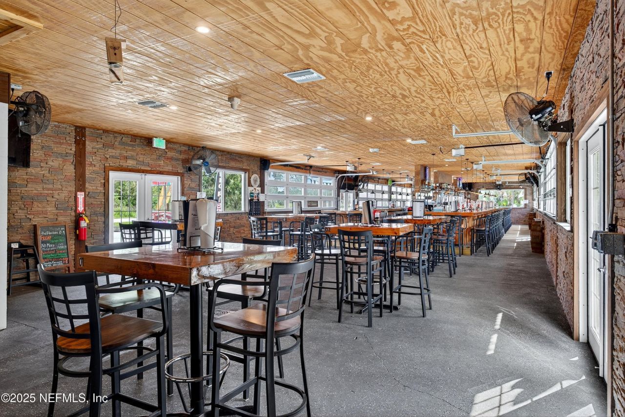 765 3rd Avenue, Welaka, FL 32189 Photo