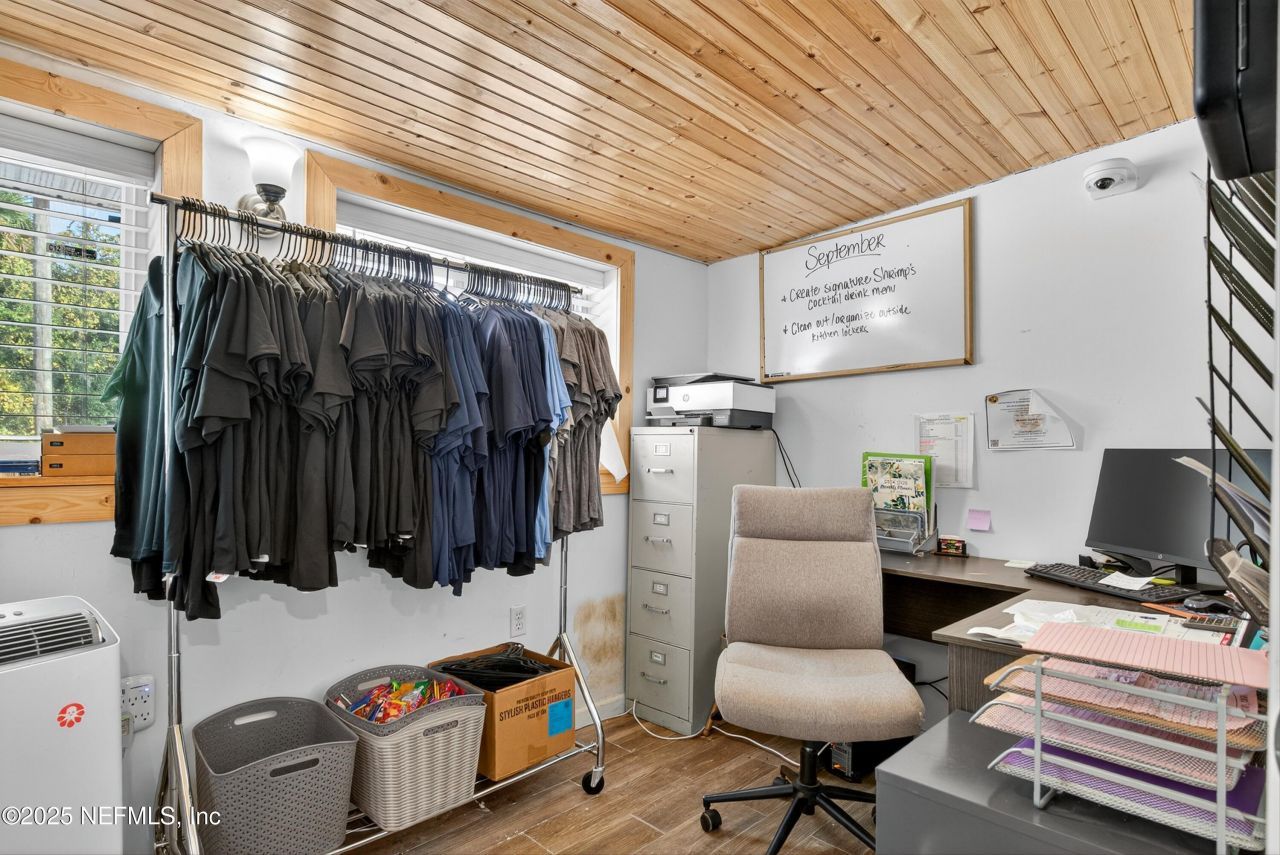 765 3rd Avenue, Welaka, FL 32189 Photo