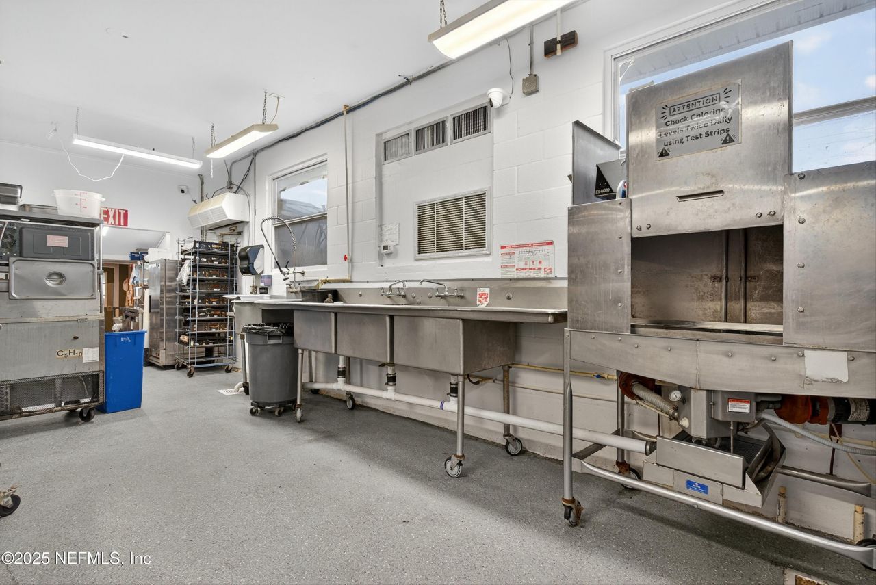 765 3rd Avenue, Welaka, FL 32189 Photo