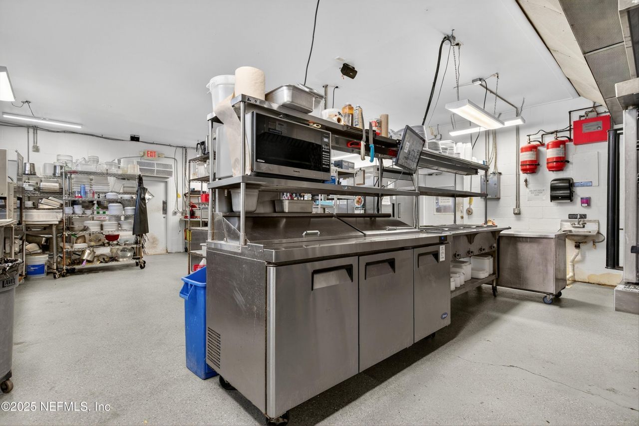 765 3rd Avenue, Welaka, FL 32189 Photo