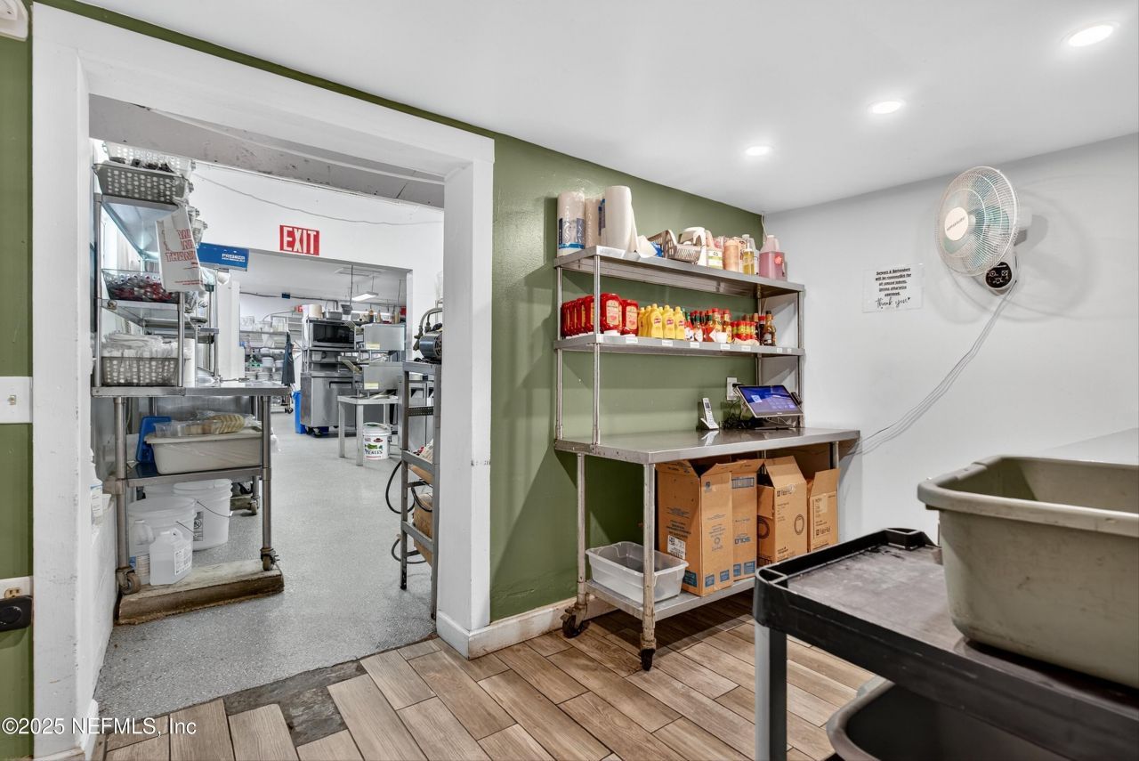 765 3rd Avenue, Welaka, FL 32189 Photo