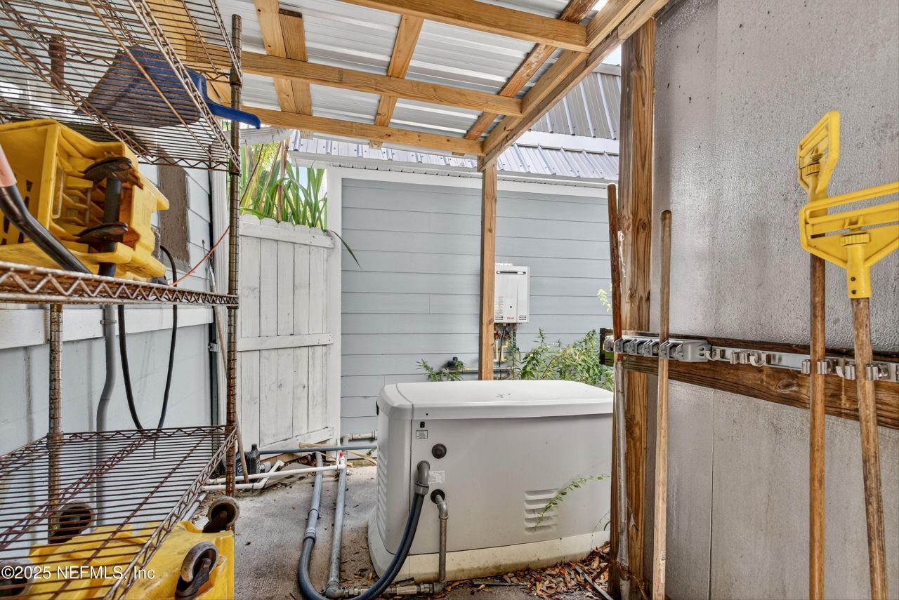 765 3rd Avenue, Welaka, FL 32189 Photo