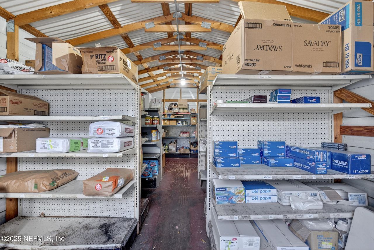 765 3rd Avenue, Welaka, FL 32189 Photo