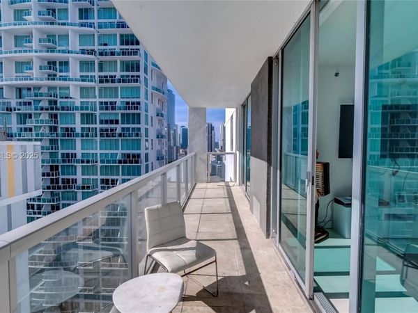55 SE 6th St, Unit 2700, Miami, FL 33131
