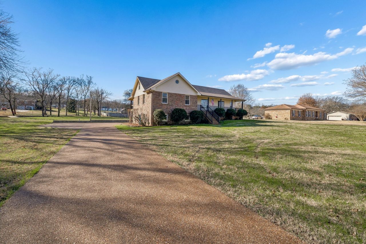 2150 Lebanon Rd, Lebanon, TN 37087 Main Photo