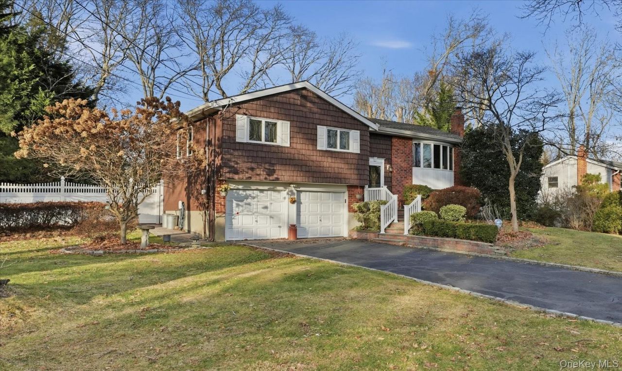 13 Adrian Street, East Northport, NY 11731 Main Photo