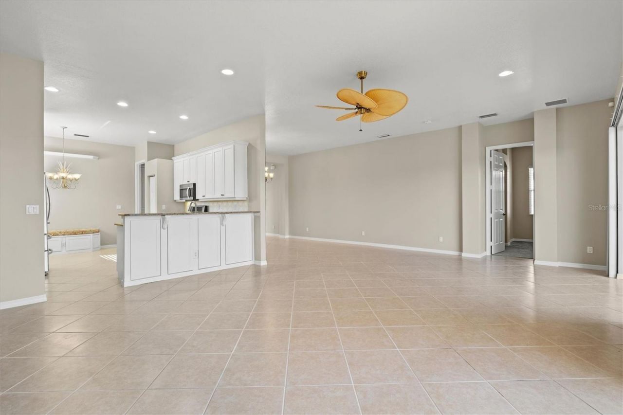 6511 43rd Court E, Sarasota, FL 34243 Photo