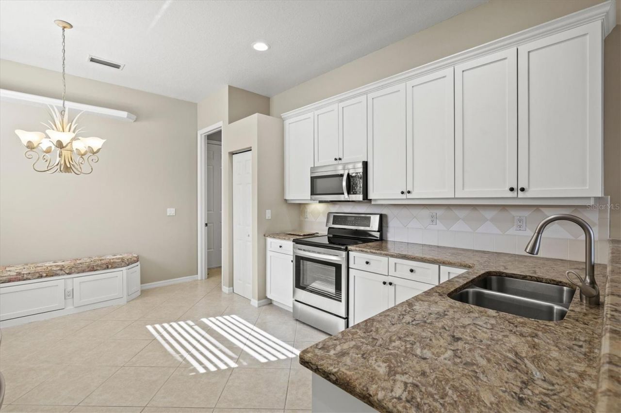 6511 43rd Court E, Sarasota, FL 34243 Photo