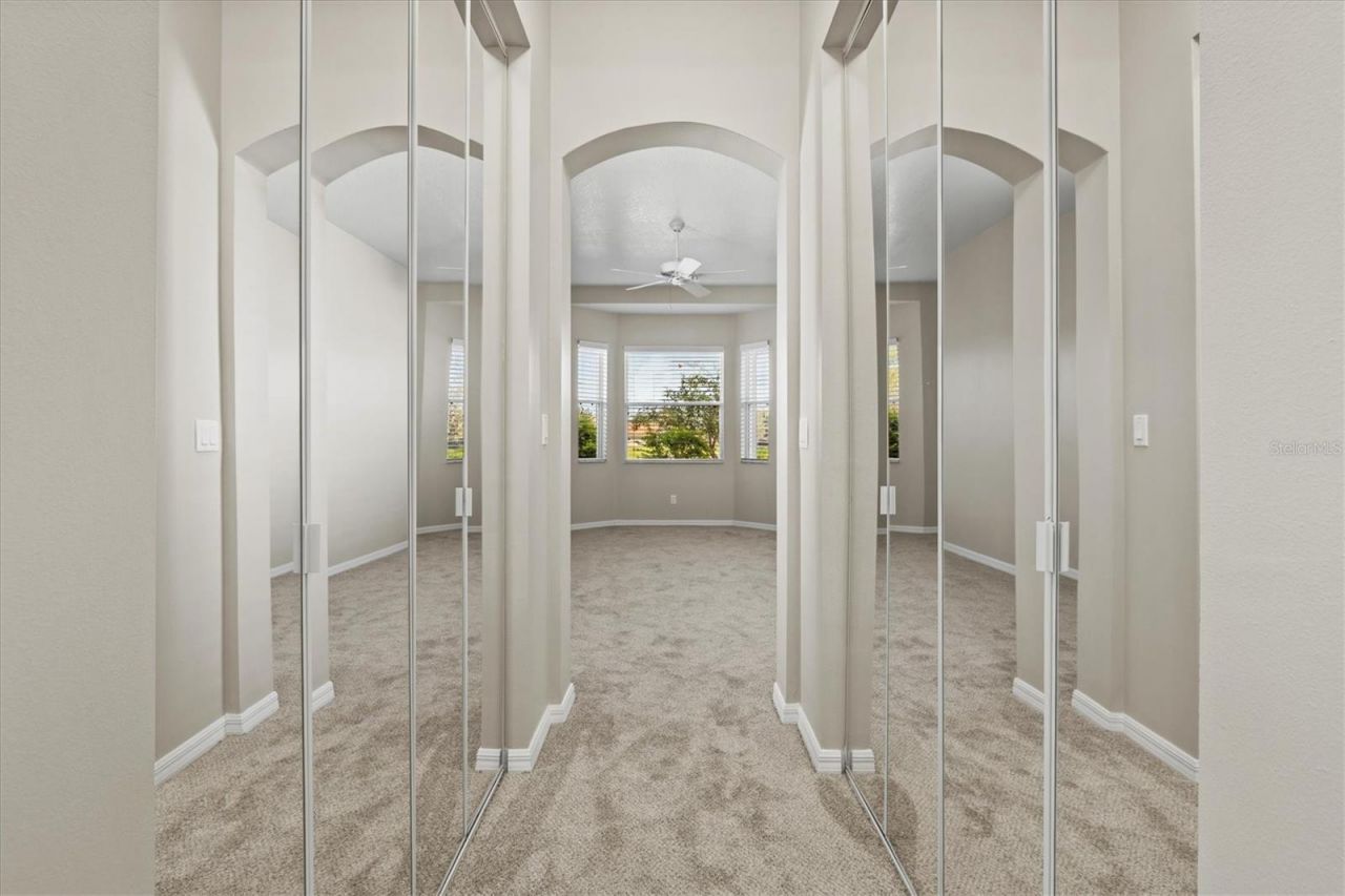 6511 43rd Court E, Sarasota, FL 34243 Photo