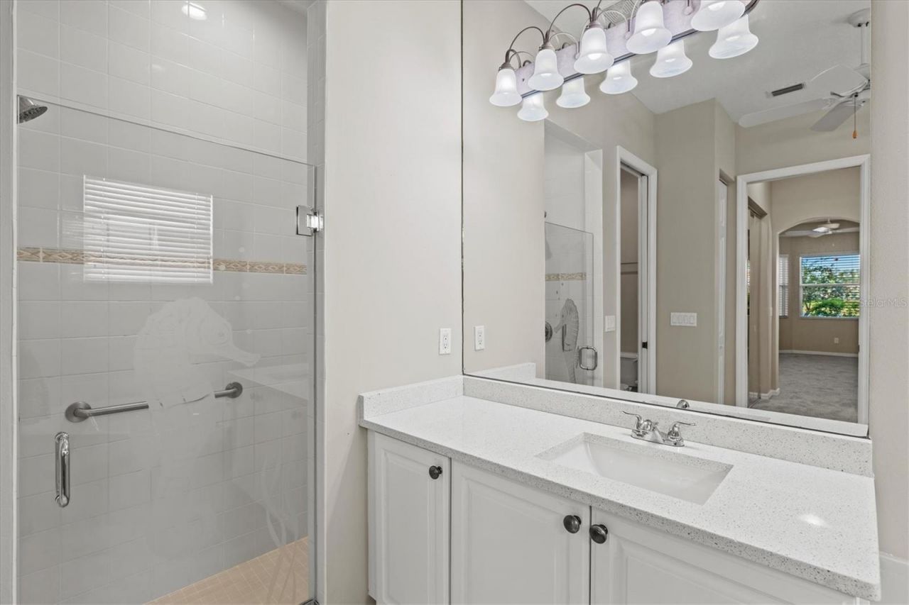 6511 43rd Court E, Sarasota, FL 34243 Photo