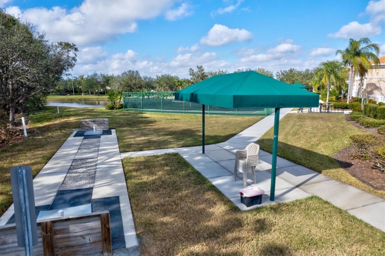 6511 43rd Court E, Sarasota, FL 34243 Photo