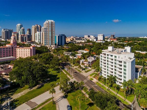 700 BEACH DRIVE NE, Unit 401, ST PETERSBURG, FL 33701