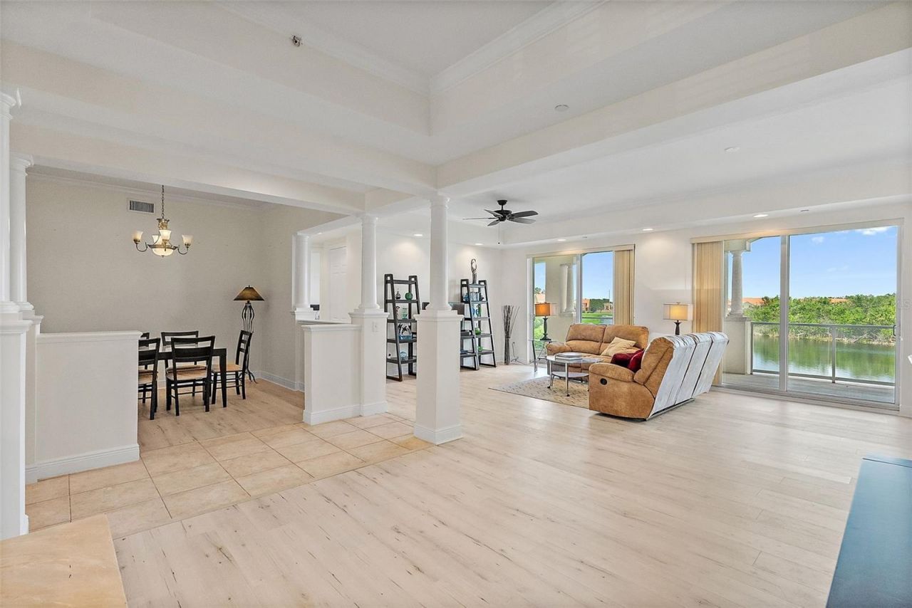 43 Bayview Court S, Unit A, Saint Petersburg, FL 33711 Photo