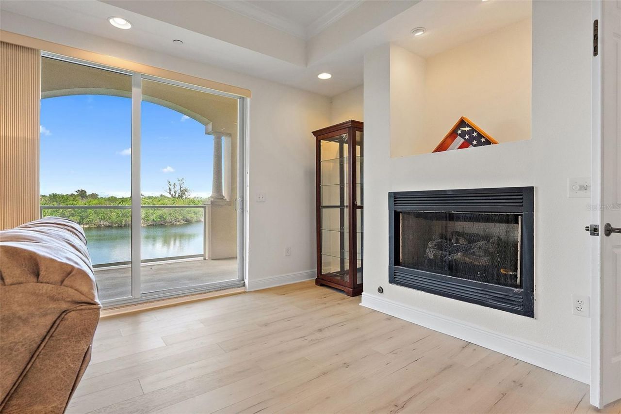 43 Bayview Court S, Unit A, Saint Petersburg, FL 33711 Photo