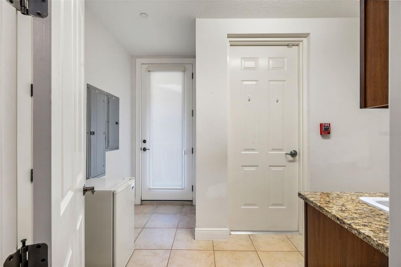 43 Bayview Court S, Unit A, Saint Petersburg, FL 33711 Photo