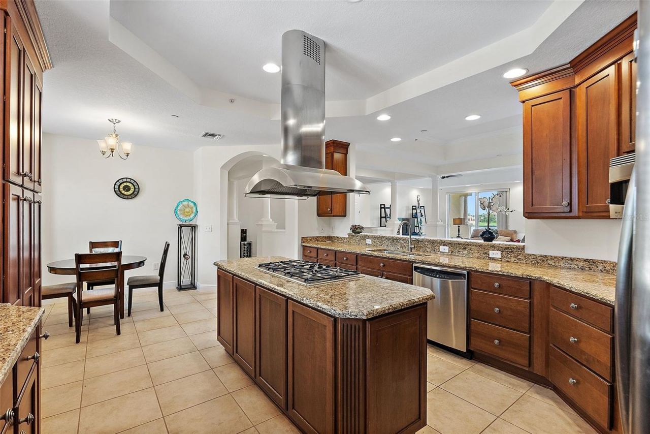 43 Bayview Court S, Unit A, Saint Petersburg, FL 33711 Photo