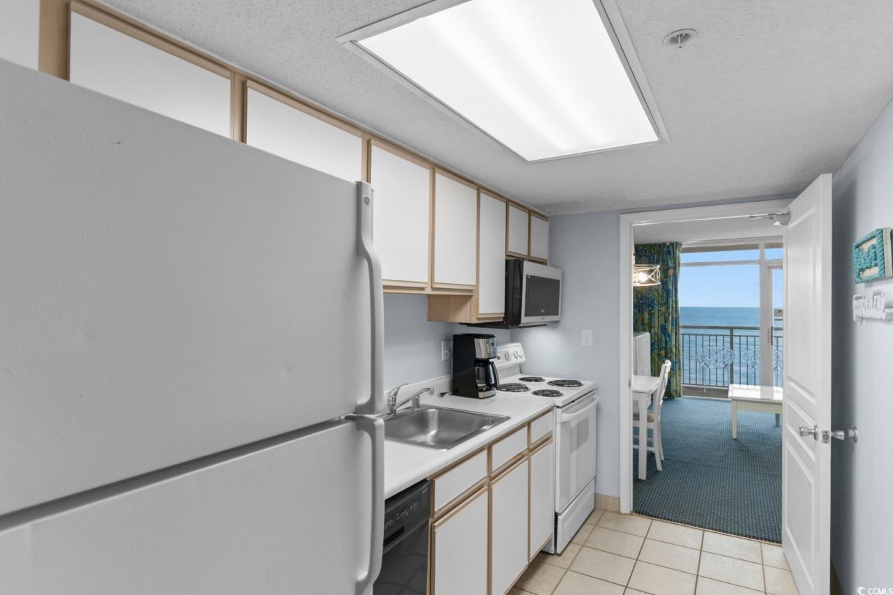 2701 S Ocean Blvd. Photo 5